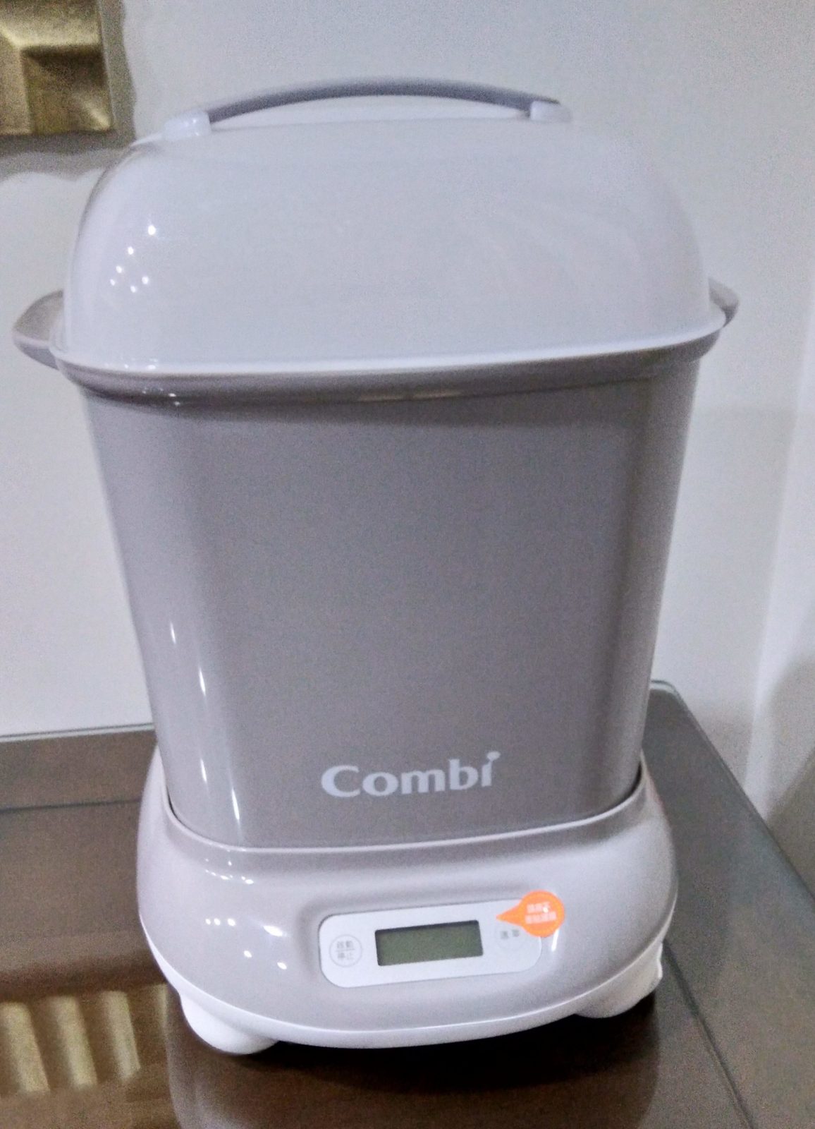 [ 育兒 ] – Combi 消毒鍋 幫你省時又省力